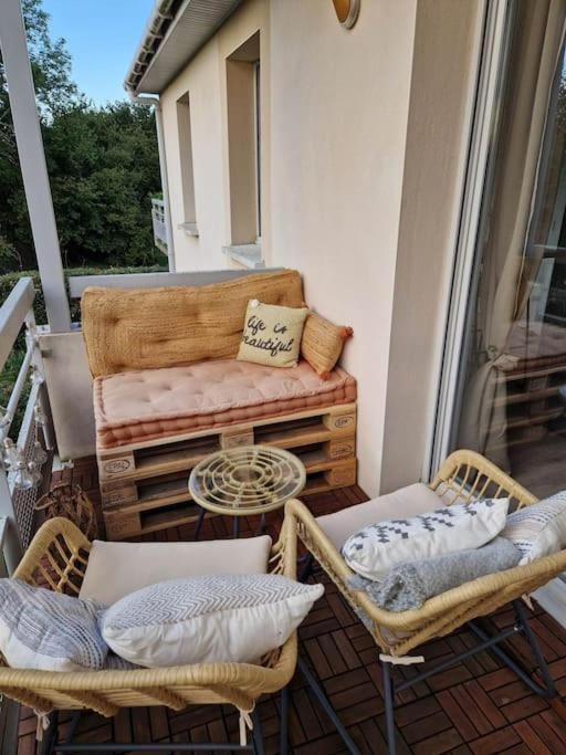 Appartement Cosy Oloron, Aux Pieds Des Pyrenees Et De L'Atlantique! Exterior photo